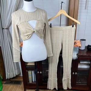 POL 2 Piece Lounge Set Size Large NEW